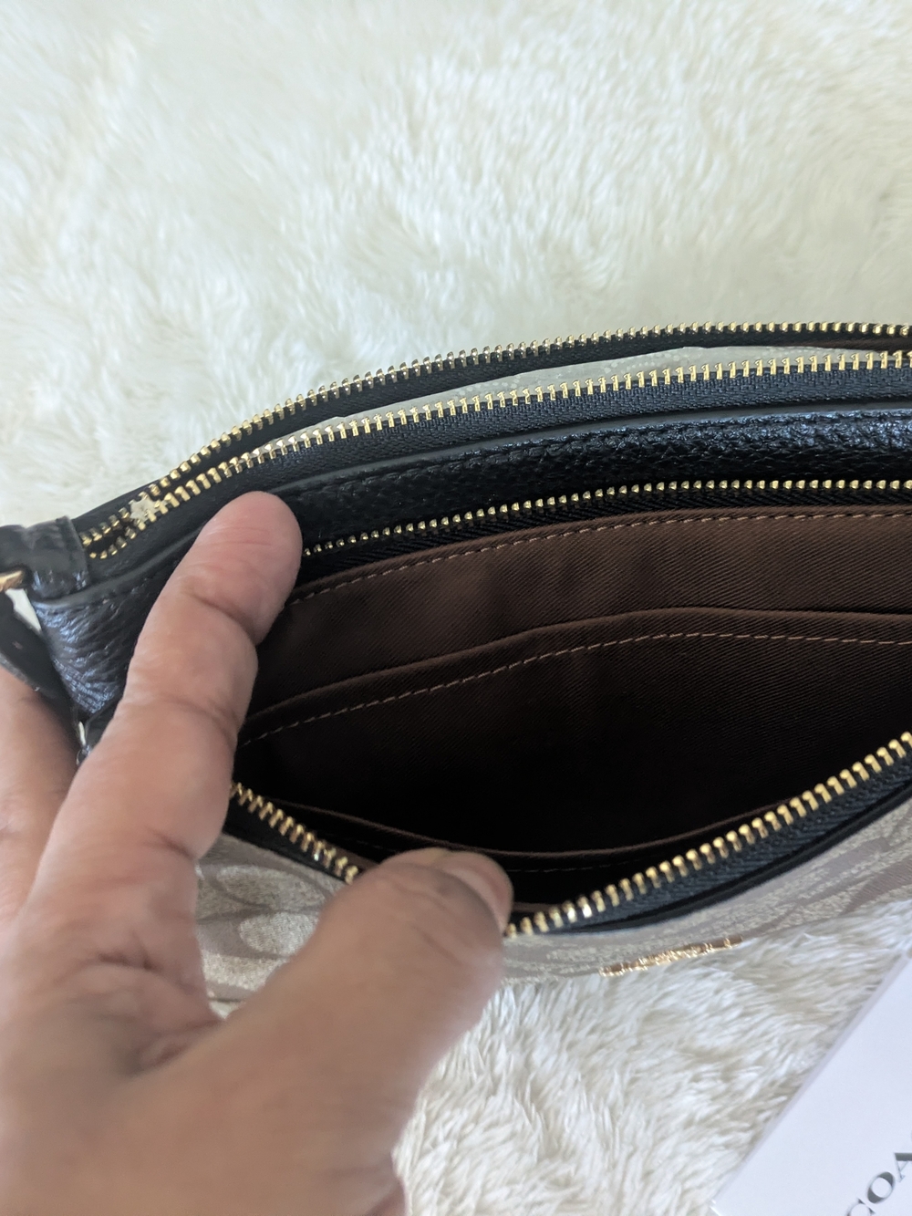 Coach Signature Canvas Wristlet in Brown & Black - Picture 4 of 6